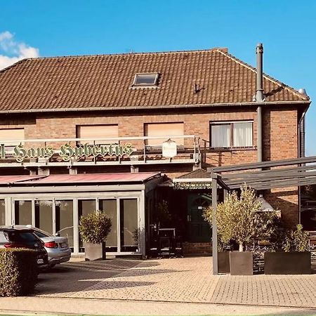 Hotel Haus Hubertus Elsdorf Ngoại thất bức ảnh